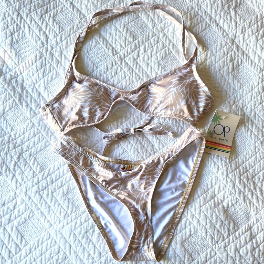 OP Tropical Leaf Bikini in Beige and White NEW Size SMALL Ocean Pacific